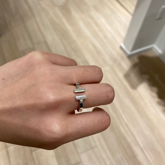 Tiffany&co. T ring - Picture 8 of 8